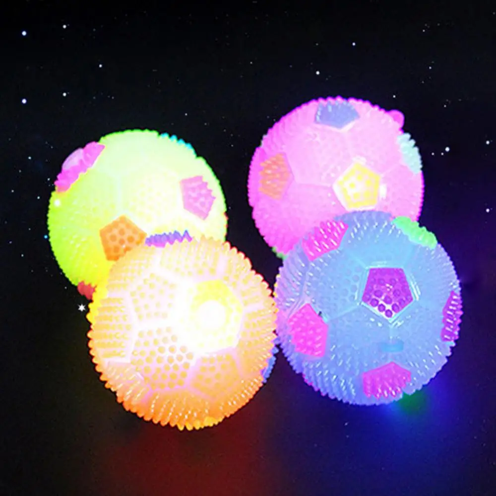 Vaikai LED Šviesos Bouncy Kamuolys Mirksi Futbolo Žėrintis Futbolo Piskliwy Garso Žaislas （atsitiktinių spalvų） Nuotrauka 1